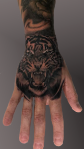 Tattoo-mao-tigre