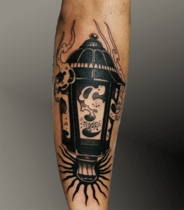 Tattoo-lanterna